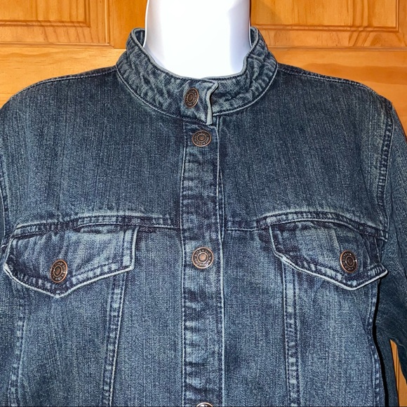 Denim Maternity Jacket, by Old Navy - Picture 3 of 5